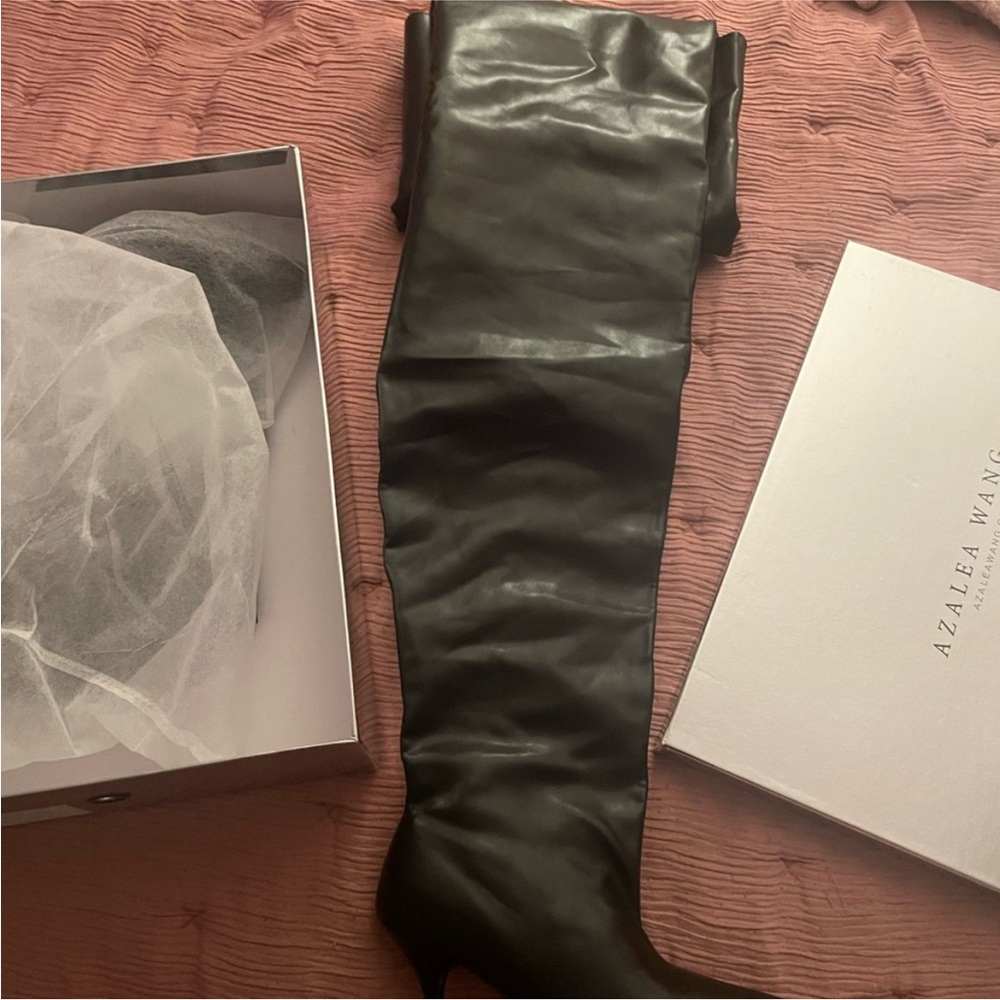Over the knee boot